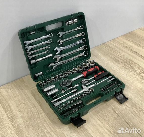 Набор инструментов SATA 82 предмета