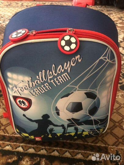 Школьный рюкзак