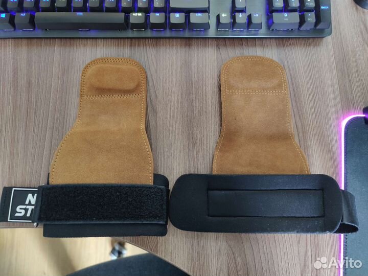 Спортивные накладки для тяги и фитнеса