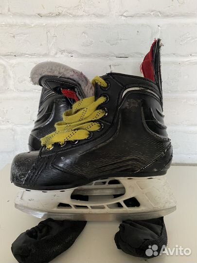Коньки хоккейные Bauer Vapor X500