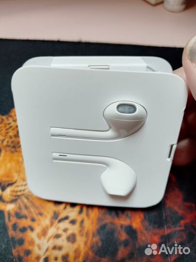 Наушники от айфона проводные