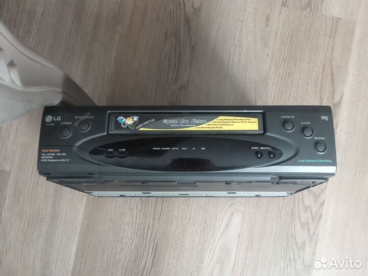 Видеомагнитофон