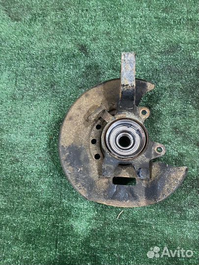Кулак поворотный Левый Лада Гранта фл