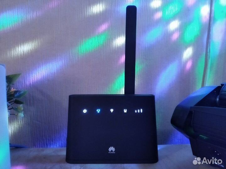 Модем 4G с WiFi роутером- интернет станция Huawei