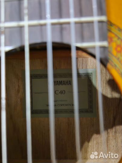 Гитара yamaha c40