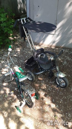 Детский велосипед с ручкой