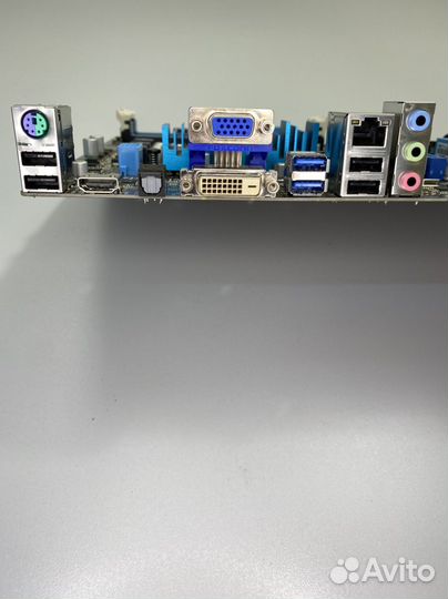 Материнская плата asus 1155