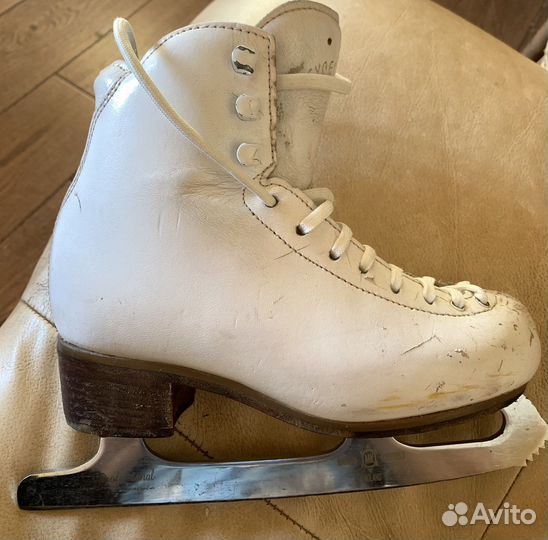 Профессиональные коньки