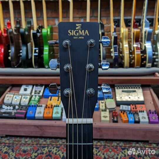 Акустическая гитара Sigma DM-1