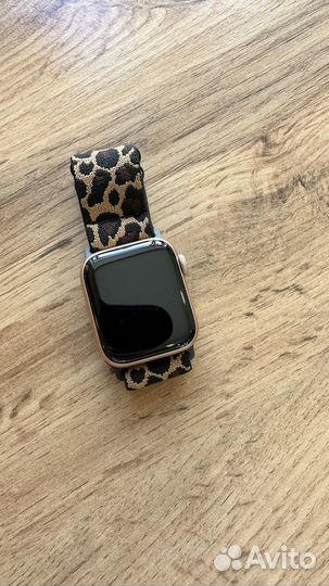 Часы apple watch 5 40 mm