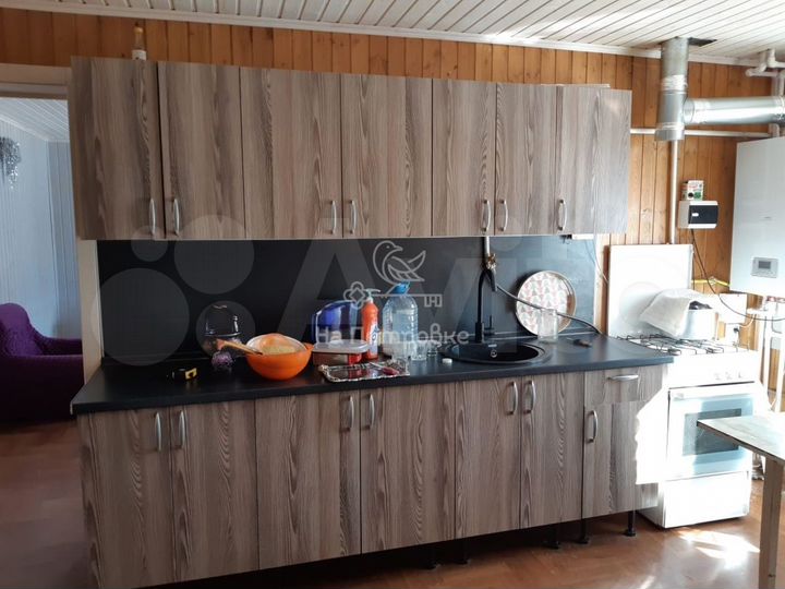 Дом 100 м² на участке 4 сот.