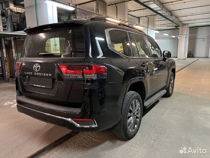 Toyota Land Cruiser, 2021