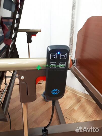 Медицинская кровать для лежачих больных