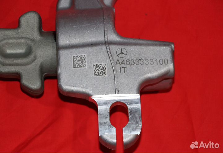 Рычаг нижний L G63 AMG Mercedes W463