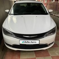 Chrysler 200 2.4 AT, 2015, 128 000 км, с пробегом, цена 1 150 000 руб.