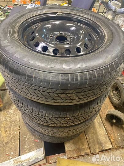 Yokohama Geolandar G033 215/700 R16 100H