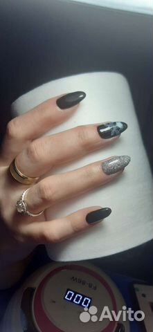 Маникюр педикюр