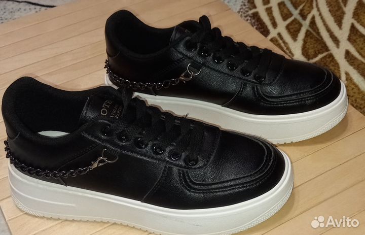 Ботинки женские 38