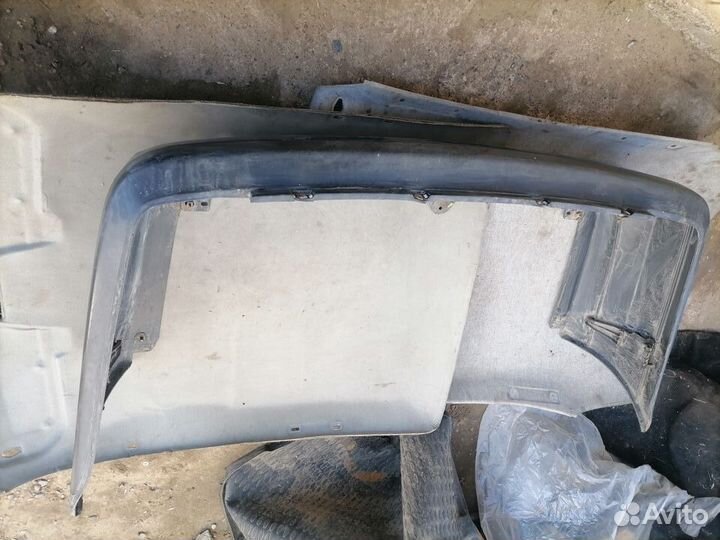 Бампер задний VAG 1H5807417 для VW Golf III/Vento