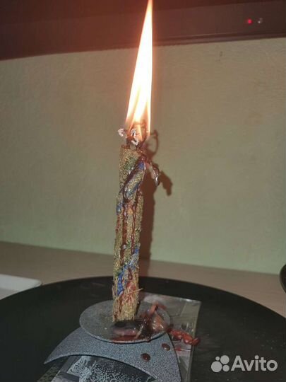 Свеча восковая