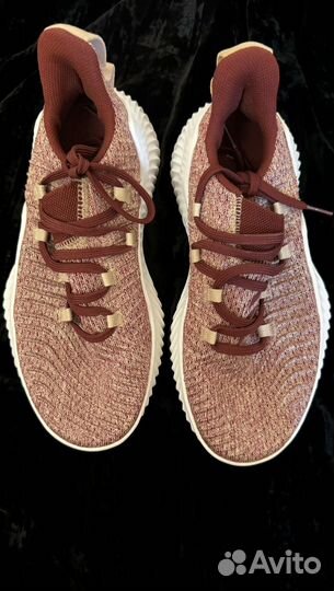 Кроссовки adidas оригинальные 38