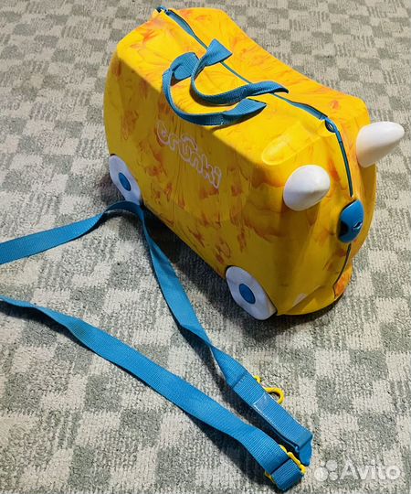 Детский чемодан trunki на колёсиках