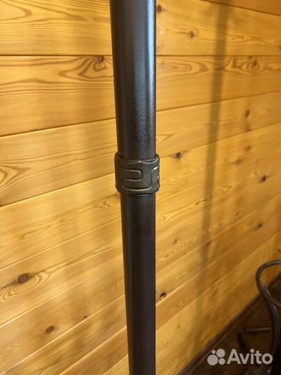 Вешалка напольная кованая