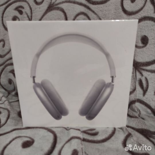 Наушники airpods max новые