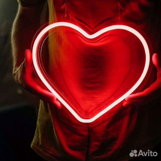Неоновая вывеска