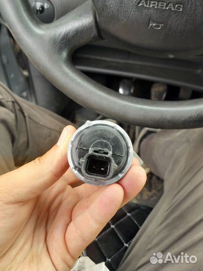 Регулятор (клапан) холостого хода форд фокус 1