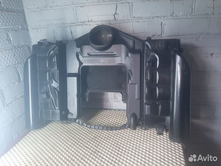 Mercedes Om272 273 Корпус воздушного фильтра