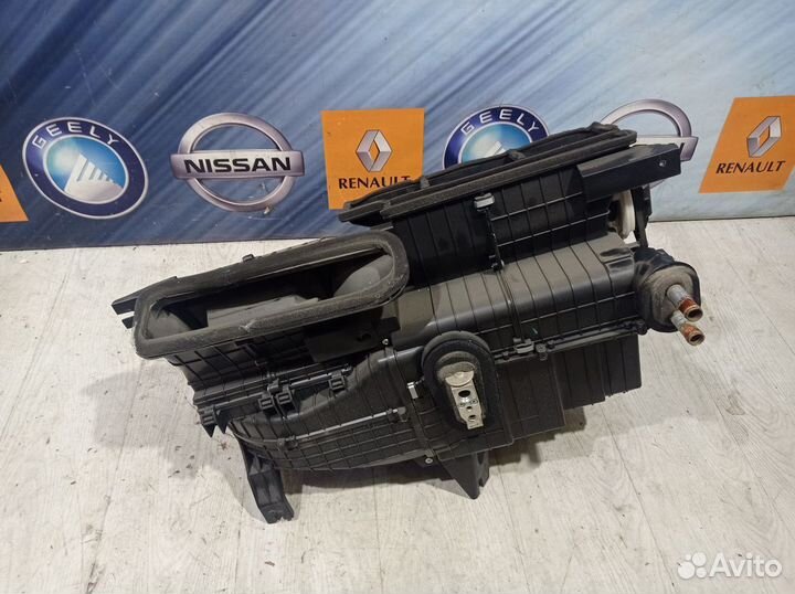 Корпус печки отопителя Geely emgrand X7