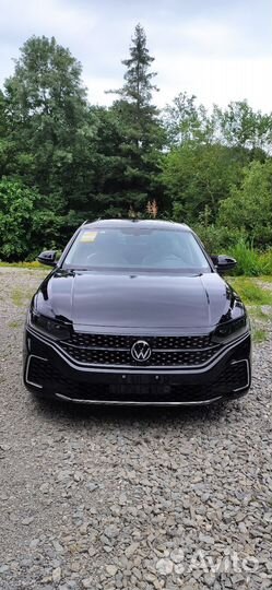 Volkswagen Passat 2.0 AMT, 2023, 15 км