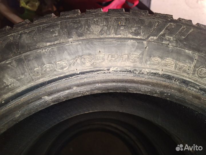 Maxxis ArcticTrekker NP3 185/65 R15 92T