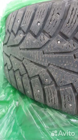 Nokian Tyres Hakkapeliitta 5 215/55 R17 98T