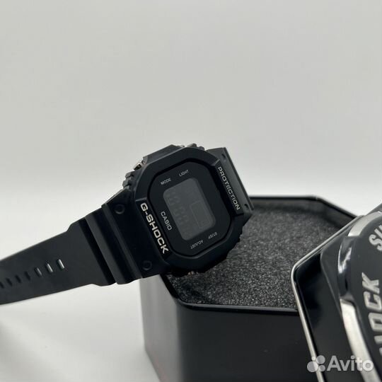 Часы мужские casio g shock DW-5600