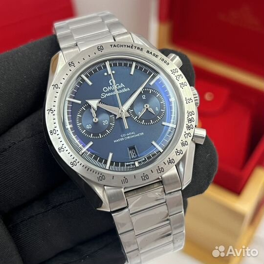 Часы Omega Speedmaster