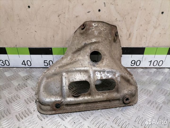 Экран тепловой Toyota Corolla e120