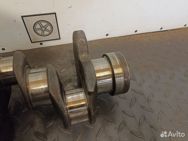 Коленвал для Mitsubishi Pajero 1 4D56
