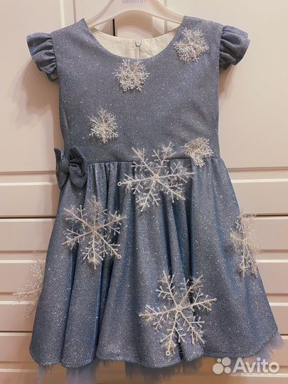 Платье праздничное