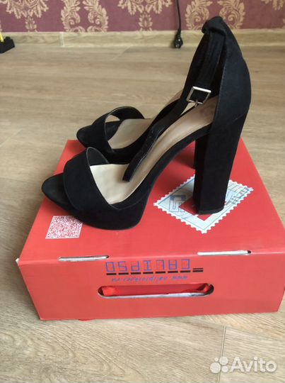 Босоножки calipso