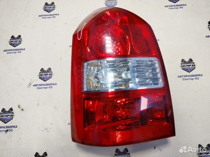 Фонарь задний левый Hyundai Tucson 1