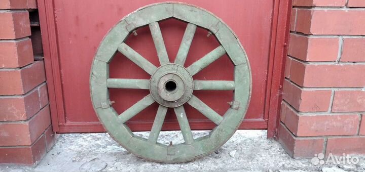 Колесо от телеги