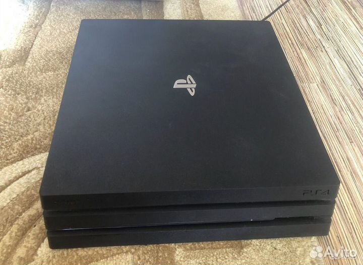 Sony PS4 pro 1tb