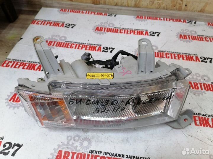 Фара правая Toyota Bb NCP30 2nzfe 2004