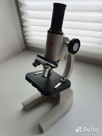 Микроскоп научный