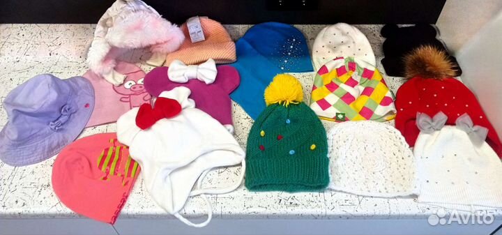 Шлемы, манишки, шапки, варежки, краги, перчатки