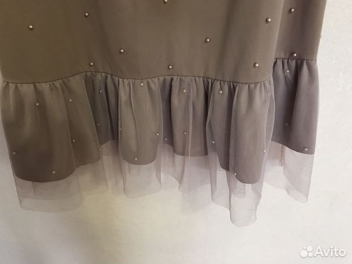 Платье праздничное