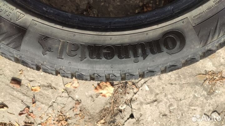 Continental IceContact 2 235/45 R17 97T