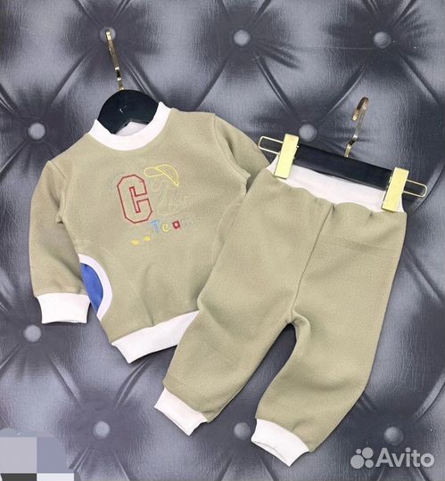 Костюм на малышей 3 месяца 6 месяцев флис